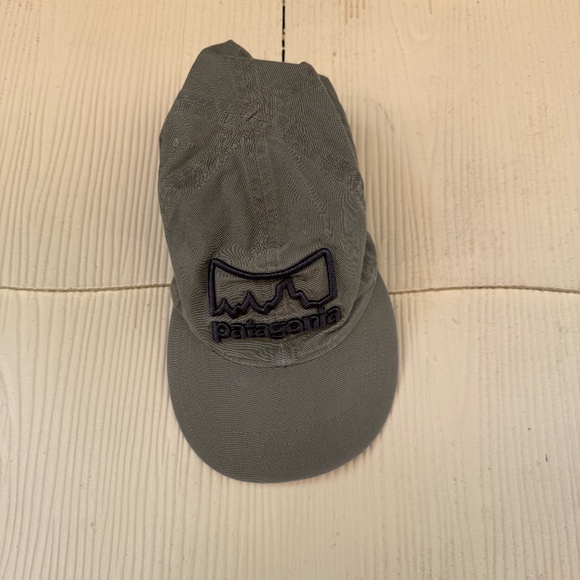 Patagonia P-6 Logo Visor - Picture 1 of 4